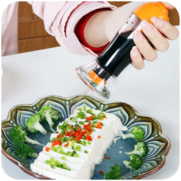 

Spray Pump Barbecue Oil Sprayer Spraying Oil Bottle Sauce Vinegar Cruet Kitchen Cooking Tools, Blue orange red