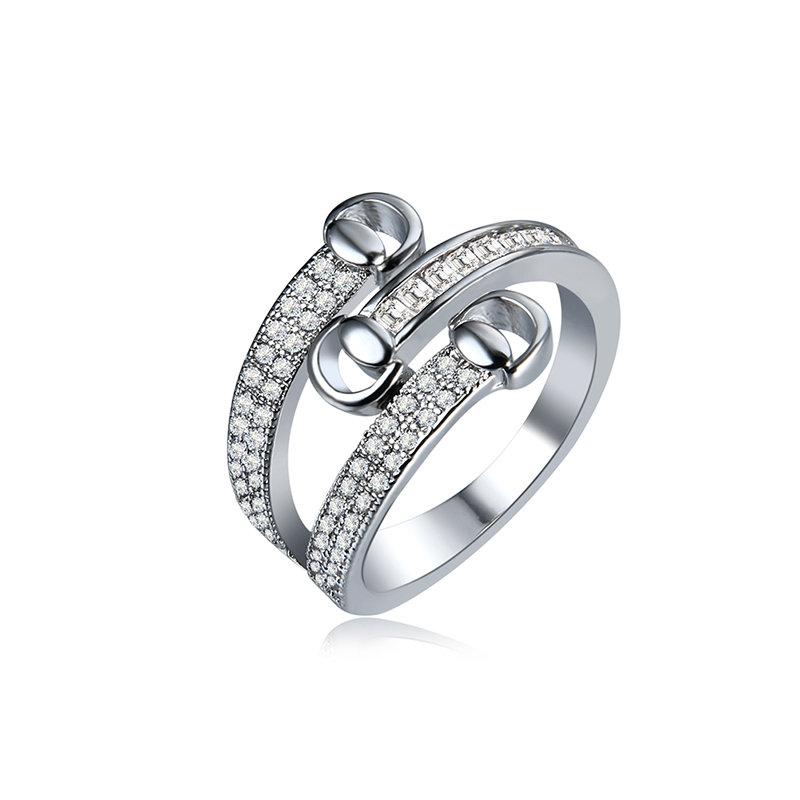 

Women's Luxury Ring Special Full Zircon Ring, White